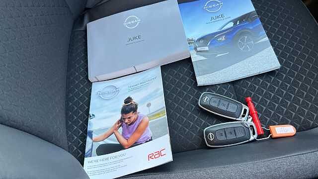 Nissan Juke JUKE 1.0 DiG-T N-Connecta 5dr DCT