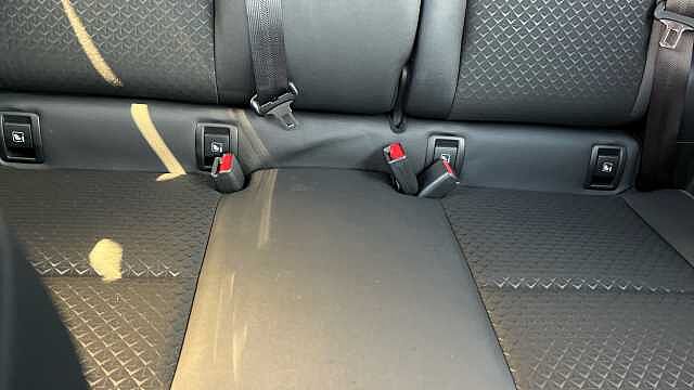 Nissan Juke JUKE 1.0 DiG-T N-Connecta 5dr DCT