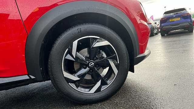 Nissan Juke JUKE 1.0 DiG-T 114 N-Connecta 5dr