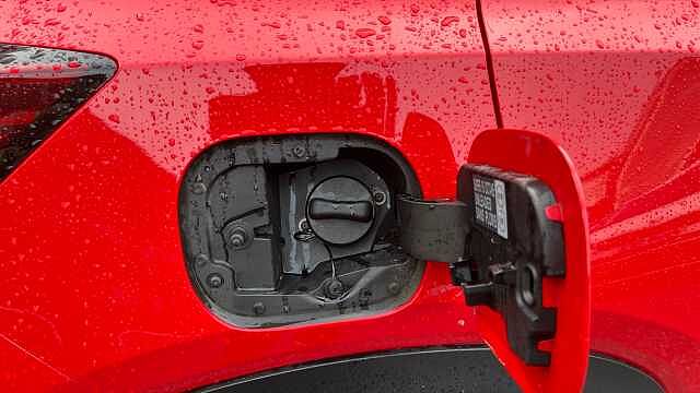 Nissan Juke JUKE 1.0 DiG-T 114 N-Connecta 5dr