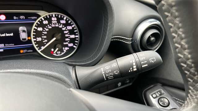 Nissan Juke JUKE 1.0 DiG-T 114 N-Connecta 5dr