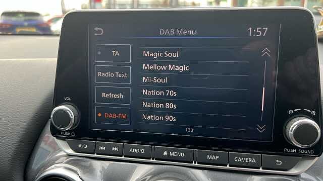 Nissan Juke JUKE 1.0 DiG-T 114 N-Connecta 5dr