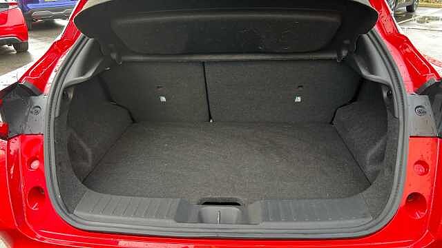 Nissan Juke JUKE 1.0 DiG-T 114 N-Connecta 5dr