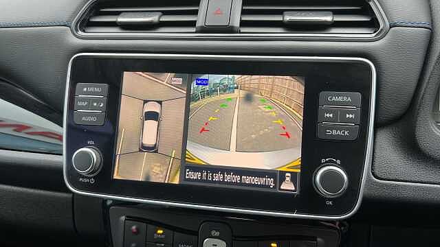 Nissan LEAF LEAF 110kW N-Connecta 40kWh 5dr Auto