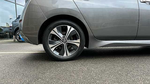 Nissan LEAF LEAF 110kW N-Connecta 40kWh 5dr Auto