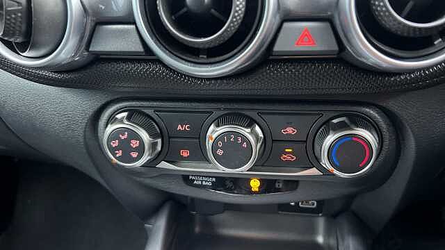 Nissan Juke JUKE 1.0 DiG-T 114 Acenta 5dr DCT