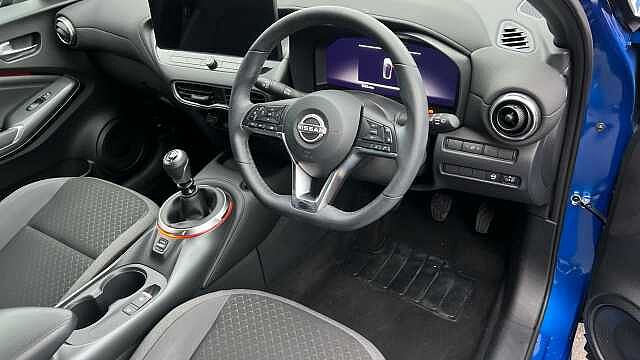 Nissan Juke JUKE 1.0 DiG-T N-Connecta 5dr