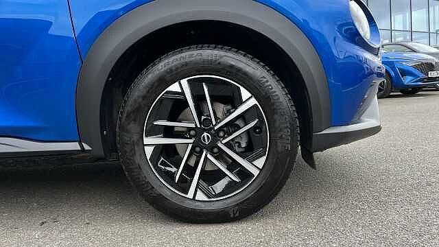 Nissan Juke JUKE 1.0 DiG-T N-Connecta 5dr