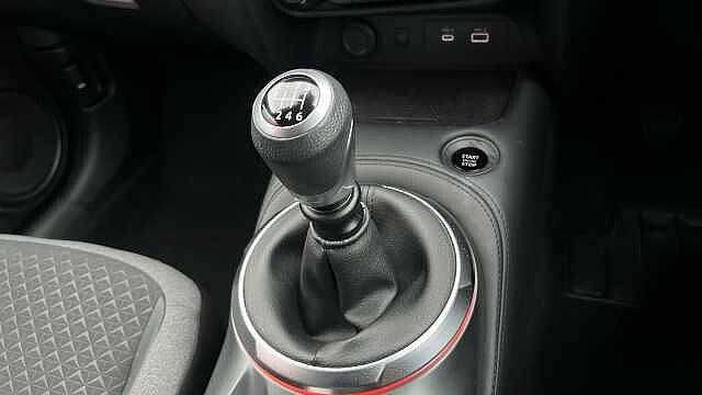 Nissan Juke JUKE 1.0 DiG-T N-Connecta 5dr