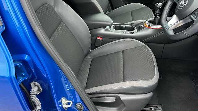 Nissan Juke JUKE 1.0 DiG-T N-Connecta 5dr