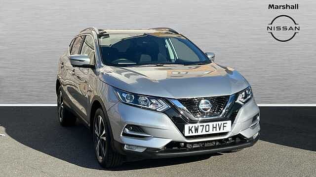 Nissan Qashqai QASHQAI 1.3 DiG-T N-Connecta 5dr [Glass Roof Pack]