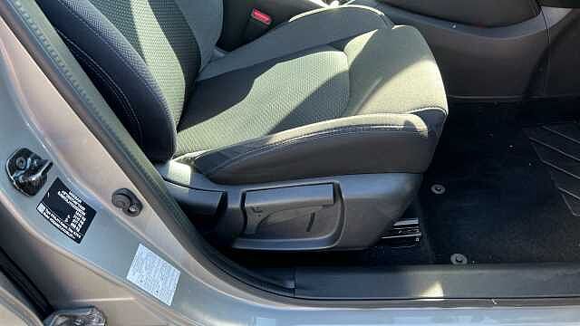 Nissan Qashqai QASHQAI 1.3 DiG-T N-Connecta 5dr [Glass Roof Pack]