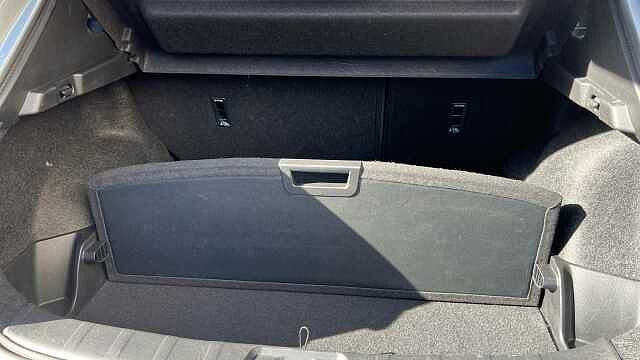 Nissan Qashqai QASHQAI 1.3 DiG-T N-Connecta 5dr [Glass Roof Pack]