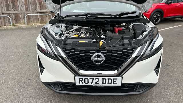 Nissan Qashqai QASHQAI 1.3 DiG-T MH N-Connecta 5dr