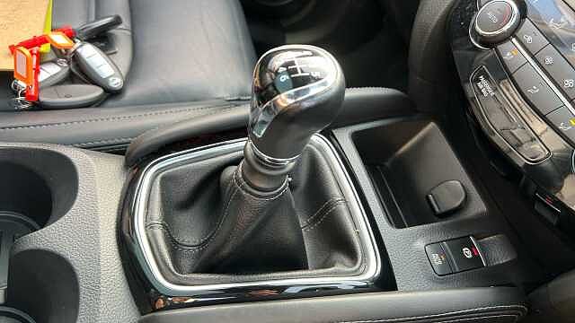 Nissan Qashqai QASHQAI 1.2 DiG-T Tekna+ 5dr