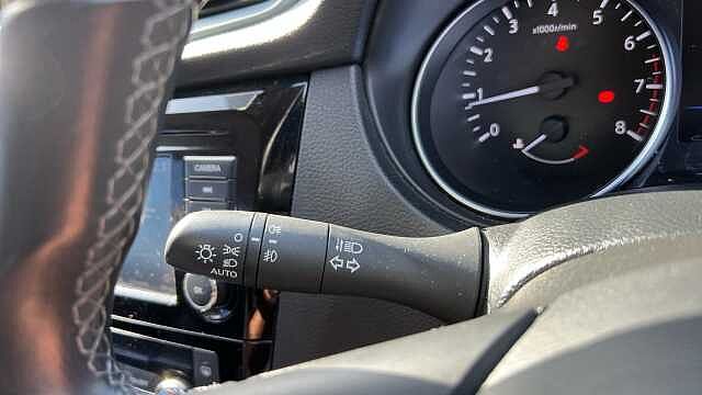 Nissan Qashqai QASHQAI 1.3 DiG-T Acenta Premium 5dr