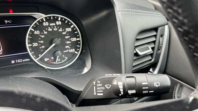 Nissan Qashqai QASHQAI 1.3 DiG-T MH N-Connecta 5dr